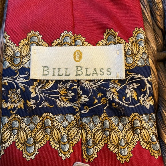 PRE-OWNED MEN'S BILL BLASS NECK TIE - Picture 4 of 4